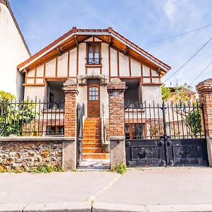 Maison Chalet Conviviale Villa Aubervilliers Exterior photo