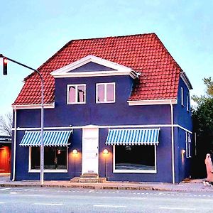 Guesthouse 'Blue House' In Vintage Villa&Garden Copenhague Exterior photo