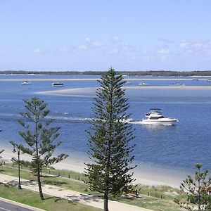 Windsurfer Resort Gold Coast Exterior photo