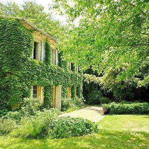 Chambre D'Hotes Le Moulin De Moulis Bed and Breakfast Exterior photo