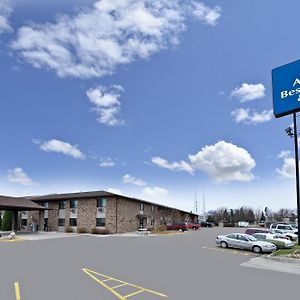 Americas Best Value Inn&Suites Bismarck Exterior photo