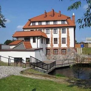 Pensjonat Bobrowy Dwór Bed and Breakfast Szelków Stary Exterior photo