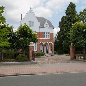 Apartamento Prachtig Herenhuis Uit 1925 Nijlen Exterior photo