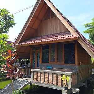 Palanta Roemah Kajoe Syariah Villa Padang  Exterior photo