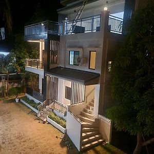 Happy Dog Apartments Boracay Island Exterior photo