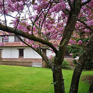 Le Cottage Des Quatre Vents Gouchaupre Exterior photo