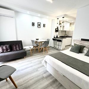 Apartamento Apartamento Premium Con Piscina - Recepcion 24Hs Benalmádena Exterior photo