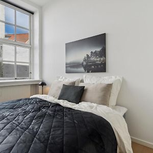 Come Stay 4Br Med Plads Til 7 I Hjertet Af Århus Exterior photo