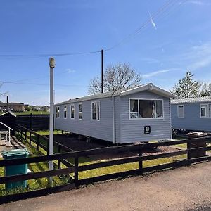 3-Bedroom Swift Caravan - Uddingston, Glasgow Exterior photo