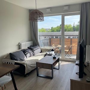 Cosy New Apartment With Netflix Pruszków Exterior photo
