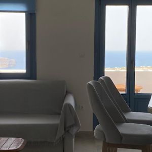 Ena Suites Santorini Pyrgos Kallistis Exterior photo