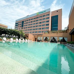 Holiday Inn Buenos Aires Ezeiza Airport Ciudad Evita Exterior photo