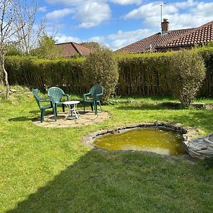 Lovely Countryside Getaway Villa Roslin Exterior photo