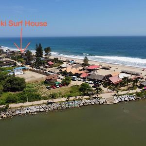 Apartamento Wiki Surf House Manglaralto Exterior photo