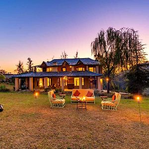 Private & Scenic: Serene 2Br Villa In Dharamshala Exterior photo