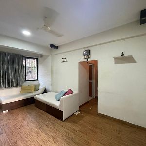 One Bhk Apartment In Matunga Bombay Exterior photo