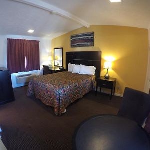 Indio Holiday Motel Room photo