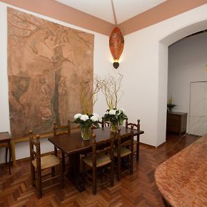 Ad2015 Guest House Roma Room photo