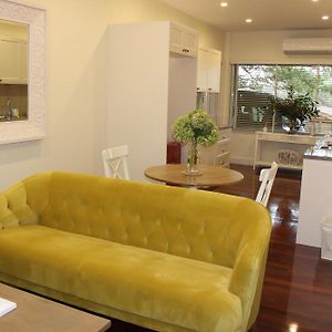 Pirralilla Estate Adelaide Hills Bed and Breakfast Aldgate Room photo