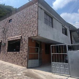 Casa Vacacional en Baños de Agua Santa Villa Exterior photo