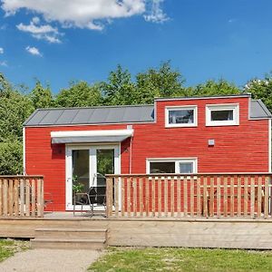 Rode Tiny House Met Zwembad Villa Zeewolde Exterior photo