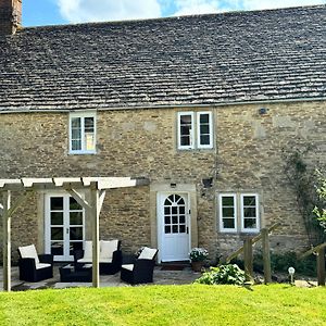 Come And Stay At Little Wick Lacock Exterior photo