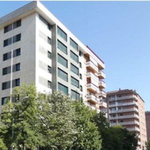 Apartamento Alojamiento Completo En Pamplona Exterior photo