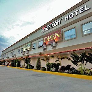 Horizon Hotel Olóngapo Exterior photo
