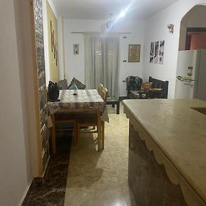 Apartamento شقة الفيروز Mersa Matruh Exterior photo