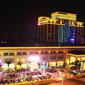 Dongguan Royal Metropolitan Hotel Qiaotou  Exterior photo