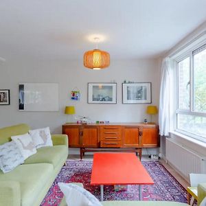 Apartamento Fun & Family Friendly 2Bd Flat - Bethnal Green Londres Exterior photo