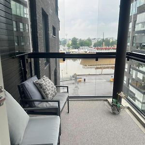 Apartamento Studio Riverside With Balcony Turku Exterior photo