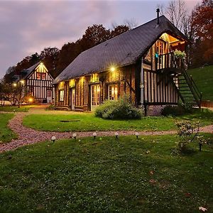 Hotel Les Fermes Familles Bonte Bien Etre Et Nature Les Champeaux Exterior photo