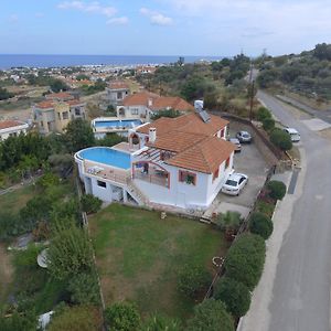 Escape Villa Kyrenia  Exterior photo