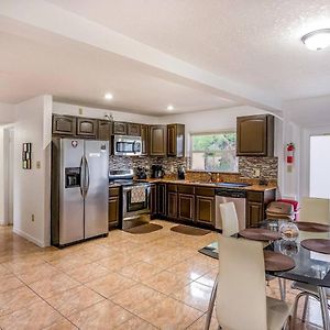 Cozy 2 Bedroom In The Heart Of Orlando With Kitchen! Exterior photo