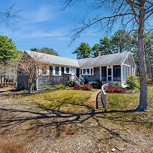 Away In Eastham Villa Exterior photo