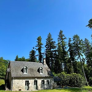 Gite Le Four A Pain 6 Personnes Sur Le Domaine Du Manoir Du Rigouneix Villa Saint-Angel  Exterior photo