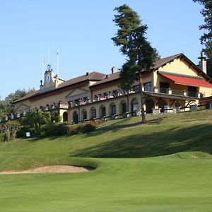 Lodge Golf Villa D'Este Montorfano Exterior photo