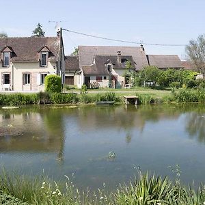 Holistica Saint-Fargeau (Yonne) Exterior photo