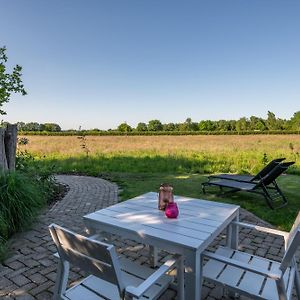 Tiny Wellnesslodge Wulp Met Sauna Dalerveen Exterior photo