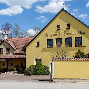 Hotel Penzion U Cerneho Capa Lásenice Exterior photo