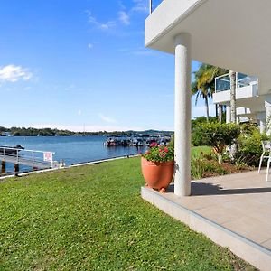 Apartamento Noosa River Gardens 1 Hilton Terrace 76 Tewantin Exterior photo