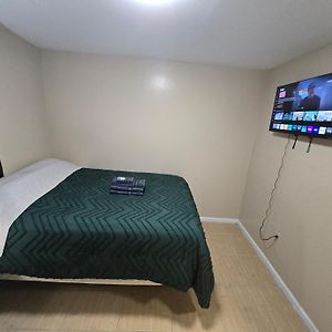 Apartamento Willoughby Newark Room photo