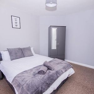 Come & Stay With Free Breakfast And Driveway Parking Birmingam Exterior photo