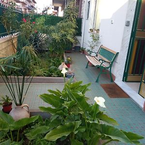 Homestay Randazzo Exterior photo