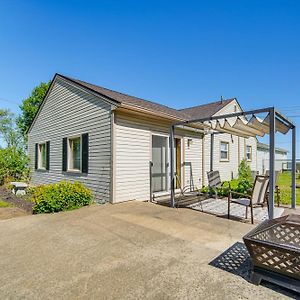 Family-Friendly Lake Erie Home Patio And Game Room! Conneaut Exterior photo