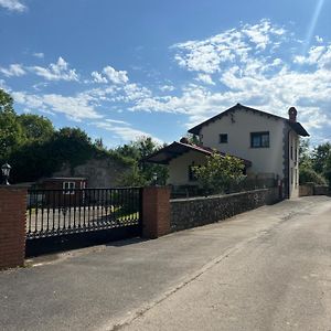 Apartamento Casa Rural-La Casina De Camangu Ribadesella Exterior photo