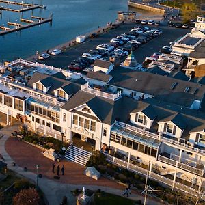 Danfords Hotel & Marina Port Jefferson Exterior photo