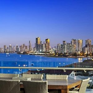 Penthouse Apartment Beachside Gold Coast Exterior photo