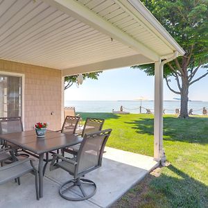 Middle Bass Island Cottage With Grills And Fire Pit Put-in-Bay Exterior photo